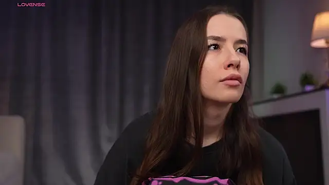 Amely Young online show from 21, 4, 2026