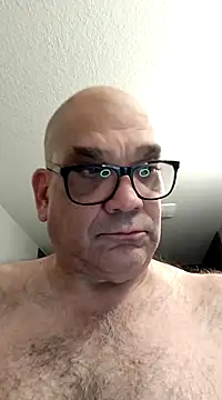 lou63ponce online show from 9, 12, 2024