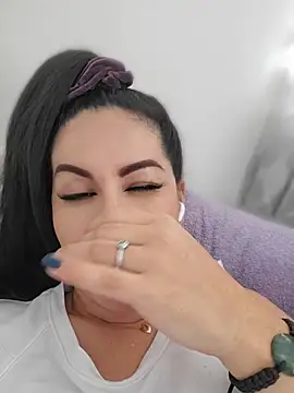 Pamela Rosal online show from 19, 4, 2026