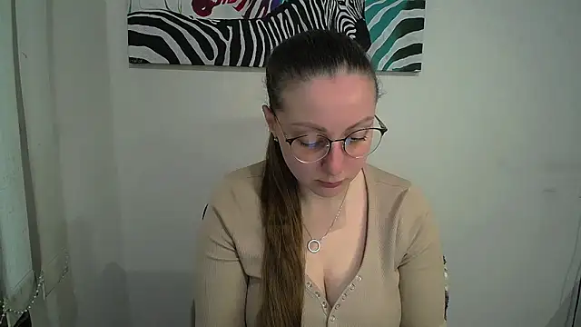  Annabelle Lee online show from 28, 4, 2026