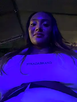 KyaraMiller online show from 4, 1, 2025