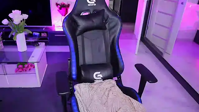 Beauty Anne online show from 13, 3, 2025