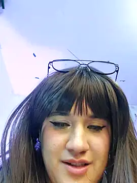 ItsNaiixa online show from 15, 2, 2025