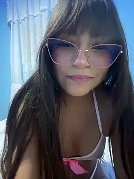 Snapshot of Lily_candy_X chatting on 20, 3, 2025 Lily candy X online show from 20, 3, 2025