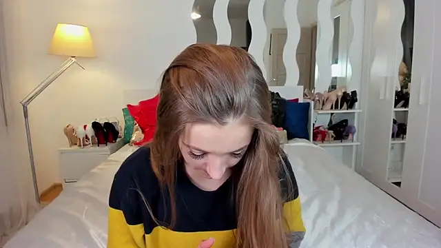 KateRedgar online show from 30, 1, 2025