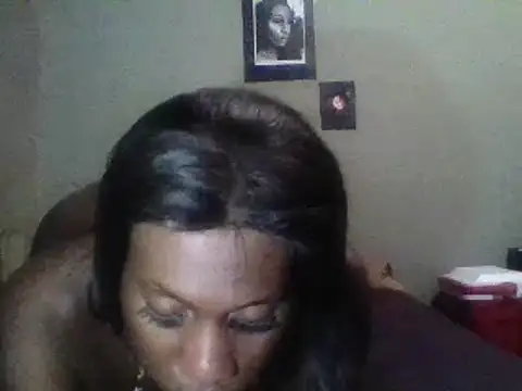 Moorella1 online show from 10, 3, 2025