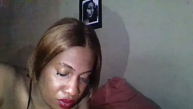 Moorella1 online show from 27, 9, 2025