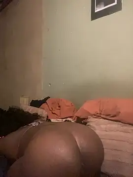 Moorella1 online show from 13, 4, 2026