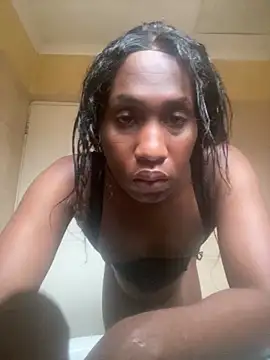 Moorella1 online show from 23, 4, 2026