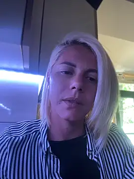 Snapshot of tanyagrey chatting on 18, 6, 2026 tanyagrey online show from 18, 6, 2026