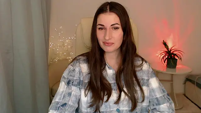 MaryMalory11 online show from 5, 3, 2025