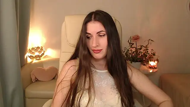 MaryMalory11 online show from 5, 5, 2026