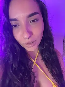 ThaliaRivera  online show from 6, 5, 2026