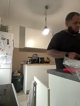 Snapshot of JhonnaFrrr chatting on 18, 12, 2024 JhonnaFrrr online show from 18, 12, 2024