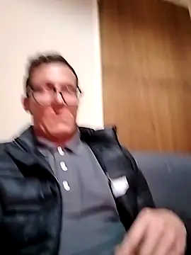 Snapshot of TheSouthernKing chatting on 9, 9, 2025 TheSouthernKing online show from 9, 9, 2025