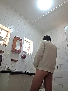 Snapshot of TheSouthernKing chatting on 1, 10, 2025 TheSouthernKing online show from 1, 10, 2025