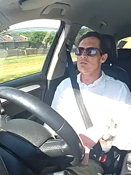 Snapshot of TheSouthernKing chatting on 9, 10, 2025 TheSouthernKing online show from 9, 10, 2025