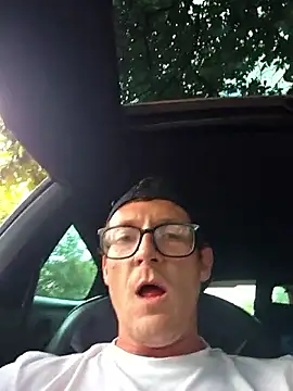 Snapshot of TheSouthernKing chatting on 13, 1, 2026 TheSouthernKing online show from 13, 1, 2026