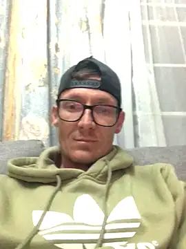 Snapshot of TheSouthernKing chatting on 24, 5, 2026 TheSouthernKing online show from 24, 5, 2026