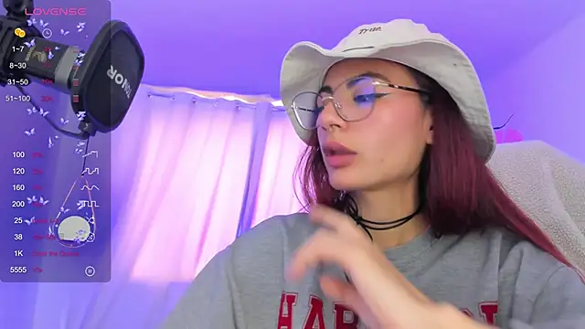 sophiecherry  online show from 14, 12, 2024