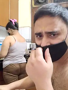 Snapshot of IND_COUPLE1 chatting on 26, 2, 2025 IND COUPLE1 online show from 26, 2, 2025