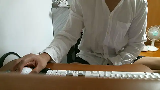 Snapshot of Stellan_0412 chatting on 14, 6, 2026 Stellan 0412 online show from 14, 6, 2026