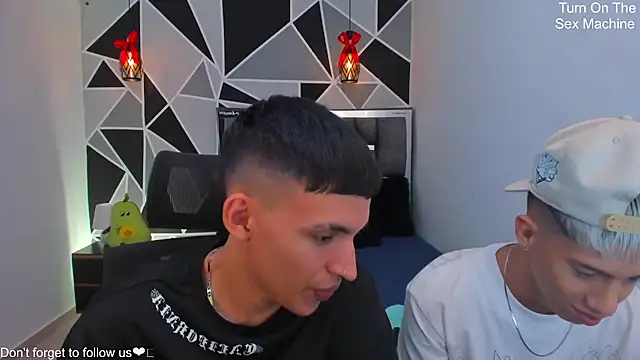 Juan Nd Steven online show from 24, 4, 2026