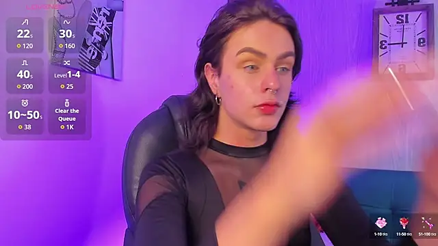 Snapshot of miah_connor chatting on 24, 9, 2025 miah connor online show from 24, 9, 2025