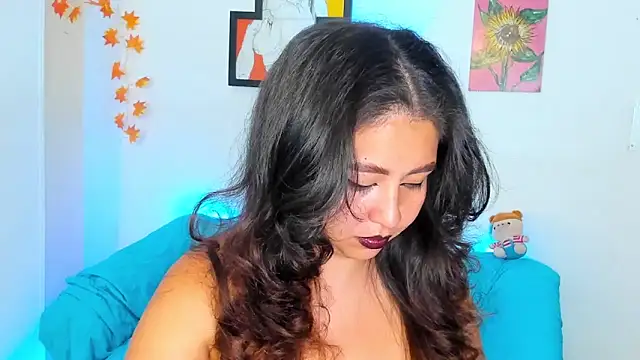 LiahDiaz online show from 11, 1, 2025