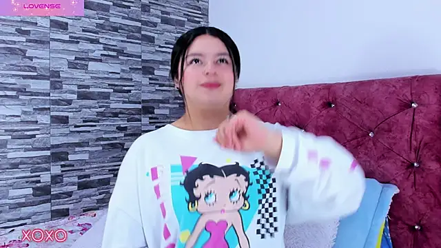 skyhotgirll online show from 10, 2, 2025