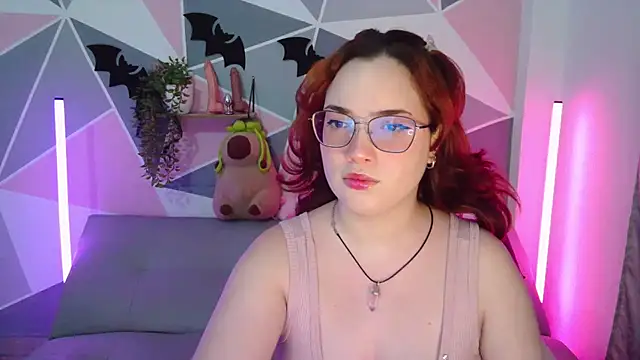 AndrewAnndCherry online show from 7, 10, 2025