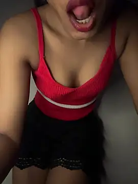 Hot Goldengirl online show from 25, 6, 2026