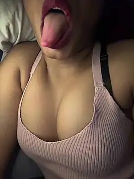 Hot Goldengirl online show from 15, 7, 2026