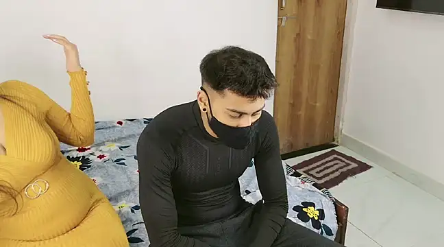 Snapshot of RupaliDixit chatting on 1, 2, 2025 RupaliDixit online show from 1, 2, 2025