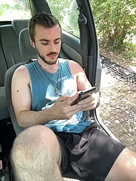 Snapshot of Mikev chatting on 23, 7, 2026 Mikev online show from 23, 7, 2026