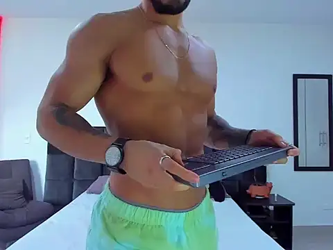 Snapshot of Alexander_Martines chatting on 10, 10, 2025 Alexander Martines online show from 10, 10, 2025