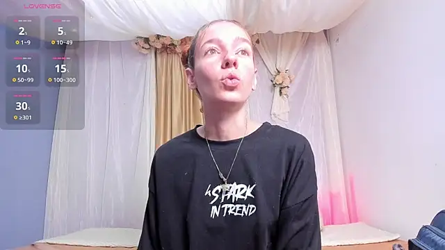 salomee star  online show from 16, 2, 2026