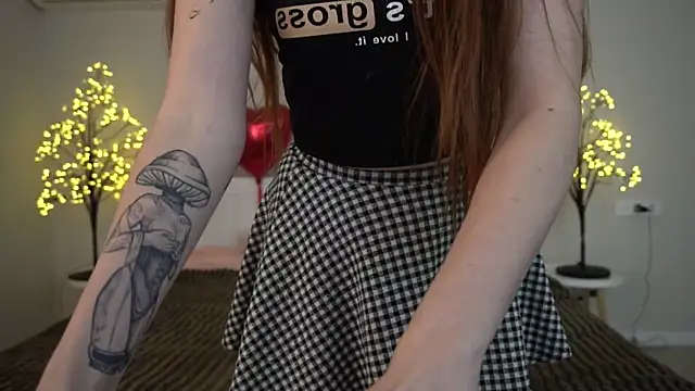 Snapshot of PamelaXX_ chatting on 17, 2, 2025 PamelaXX online show from 17, 2, 2025