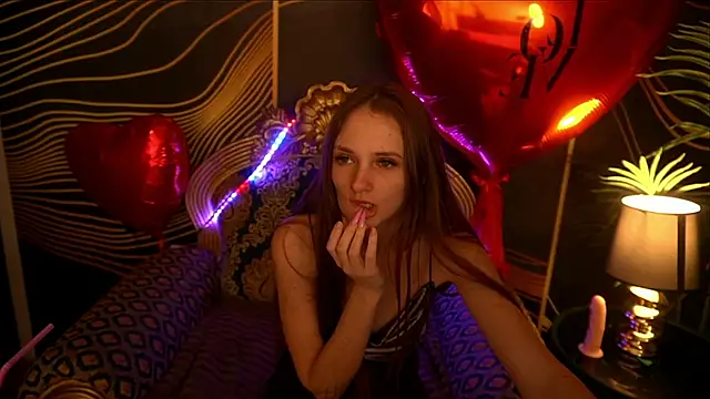 Snapshot of PamelaXX_ chatting on 19, 2, 2025 PamelaXX online show from 19, 2, 2025