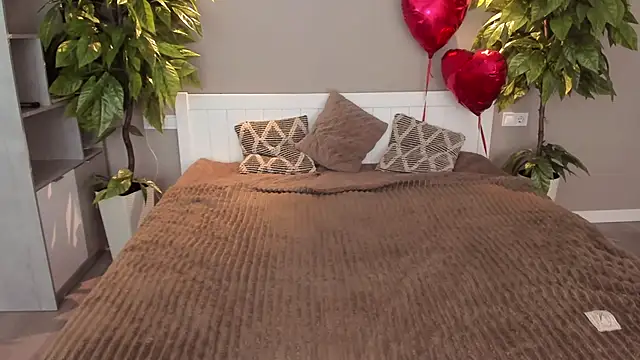 Snapshot of PamelaXX_ chatting on 27, 2, 2025 PamelaXX online show from 27, 2, 2025