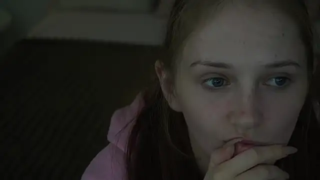 Snapshot of PamelaXX_ chatting on 15, 10, 2025 PamelaXX online show from 15, 10, 2025