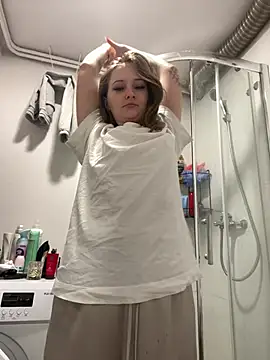 PamelaXX  online show from 2, 4, 2026