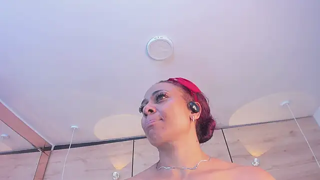 martina touss online show from 24, 4, 2026