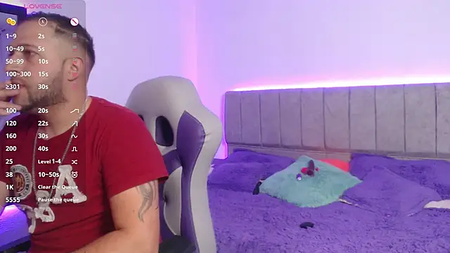 Snapshot of ryanandpamela_ chatting on 19, 2, 2025 ryanandpamela online show from 19, 2, 2025