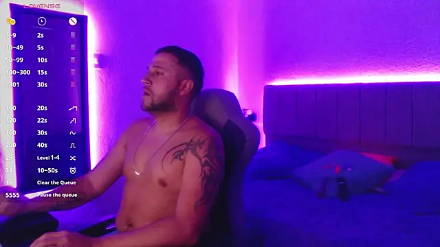 Snapshot of ryanandpamela_ chatting on 21, 2, 2025 ryanandpamela online show from 21, 2, 2025