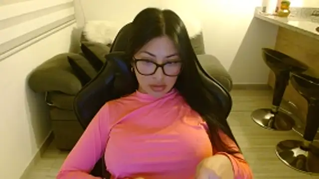 Charlotte cute18 online show from 19, 6, 2026