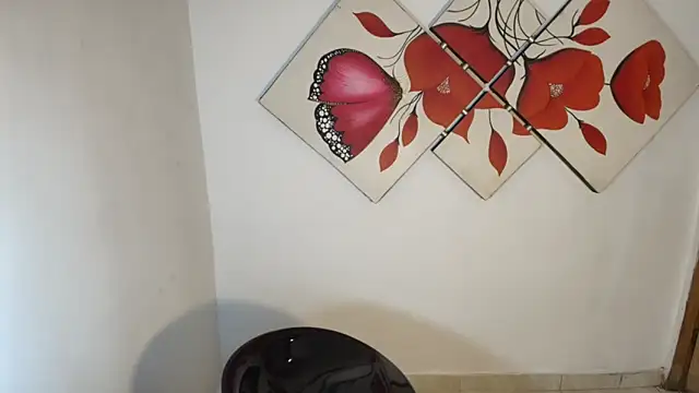 naomiwildburn online show from 17, 9, 2025