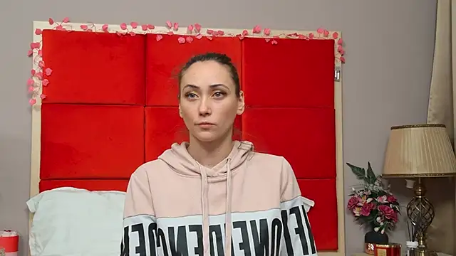 AliceMunro online show from 5, 3, 2025