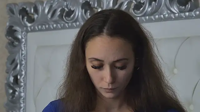 AliceMunro online show from 19, 9, 2025