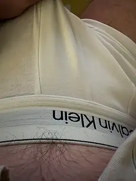 Lovecoquinou online show from 28, 4, 2026